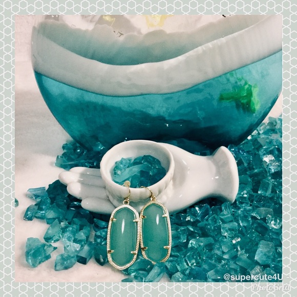Kendra Scott Jewelry - Kendra Scott Earrings!